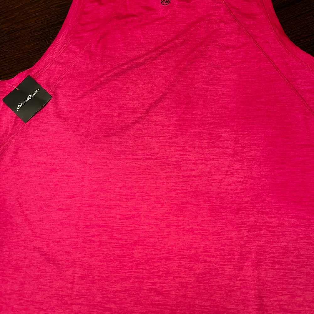 Eddie Bauer Resolution high neck Tee
